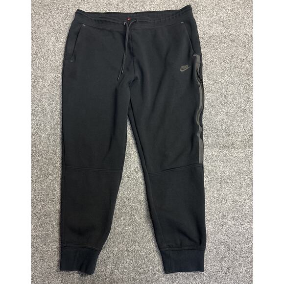 Nike Tech Fleece Jogger Pants Women’s Size XL Black 683800-010 - Picture 1 of 7